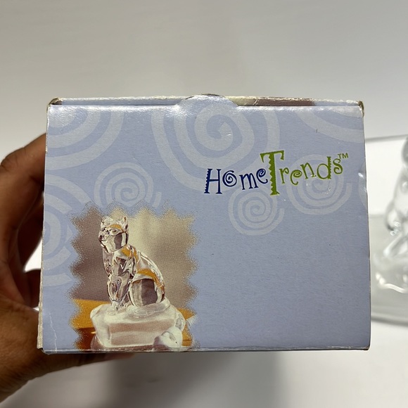 Lead Crystal Cat on Frosted Square Pillow Paperweight Figurine Crystal D'Arques - Picture 9 of 16